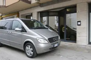 Operational office Pantarei Chauffeur service, via damiano chiesa 3a, 30034 mira, venice, Italy, for your limousine service